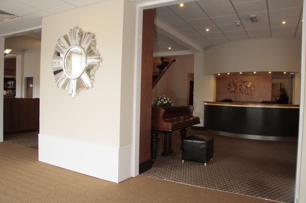 Wortley House Hotel Скънторп Екстериор снимка